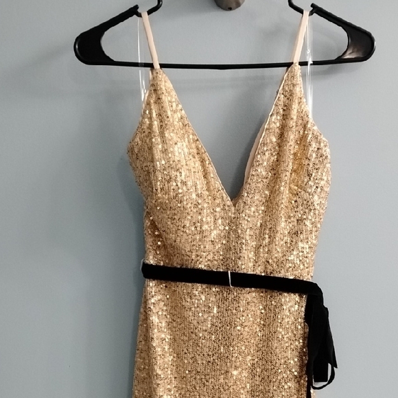Dear Moon 🌙 Sparkling Gold Mini Dress with Black Velvet Belt Size 1 - Picture 3 of 6